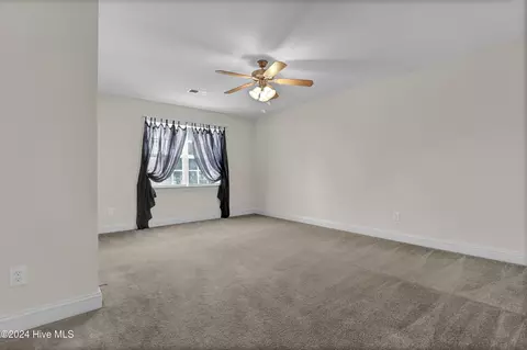 Bedroom - 516 N Line Dr, Hampstead, NC 28443 photo 4 of 10