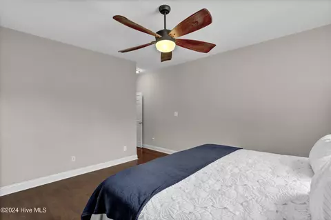 Bedroom - 516 N Line Dr, Hampstead, NC 28443 photo 3 of 10