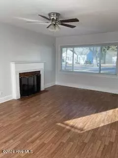 Living - 248 Sixth St, Ayden, NC 28513 photo 1 of 2
