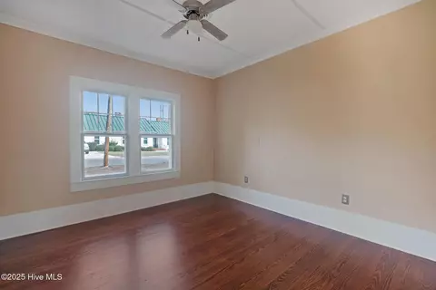 Bedroom - 902 Rice St, Hamlet, NC 28345 photo 1 of 3