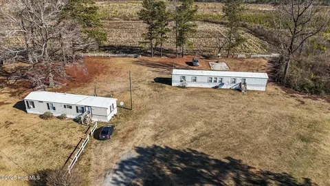209 Alexander Brown Rd, Bethel, NC 27812