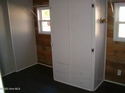 751 Driftwood Dr, Hampstead, NC 28443 photo 7