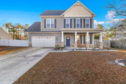 160 Pamlico Dr, Holly Ridge, NC 28445