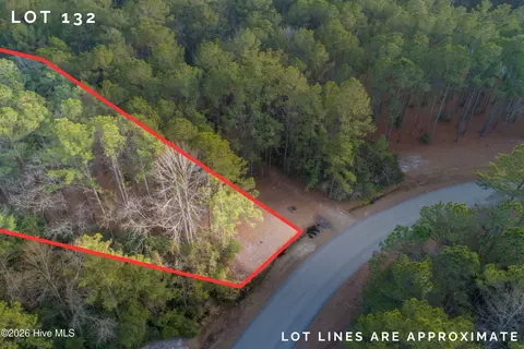 379 Mill Creek Dr, Minnesott Beach, NC 28510