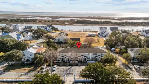1312 Ann St #3, Beaufort, NC 28516