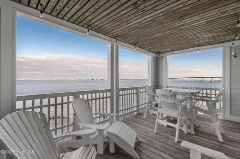 1323 Ballast Point Pt #1323, Manteo, NC 27954