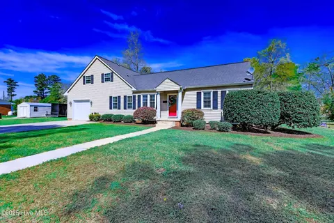 Other - 413 E Murphy St, Wallace, NC 28466 photo 9 of 9