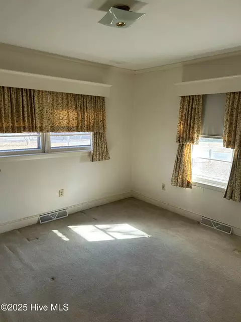 Bedroom - 403 E Church St, Hookerton, NC 28538 photo 1 of 2