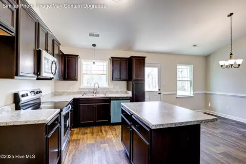 Kitchen - 420 Windermere Rd, Hubert, NC 28539 photo 2 of 2
