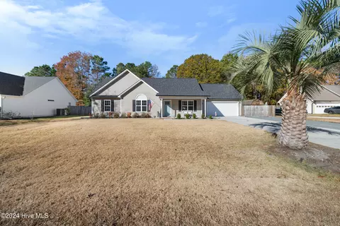 5732 Highgrove Pl, Wilmington, NC 28409