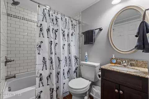 Bath - 125 Woods Rd, Pinehurst, NC 28374 photo 4 of 5