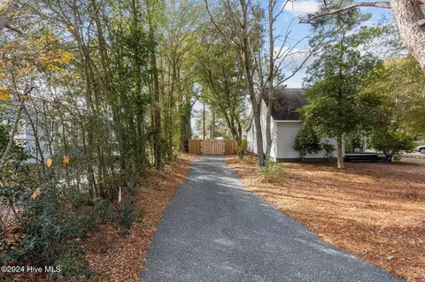 Exterior - 125 Woods Rd, Pinehurst, NC 28374 photo 10 of 11