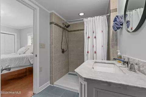 Bath - 125 Woods Rd, Pinehurst, NC 28374 photo 1 of 5