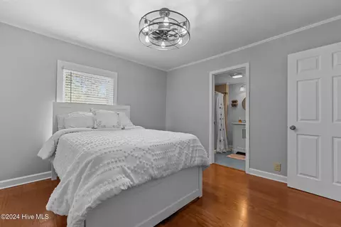 Bedroom - 125 Woods Rd, Pinehurst, NC 28374 photo 3 of 7