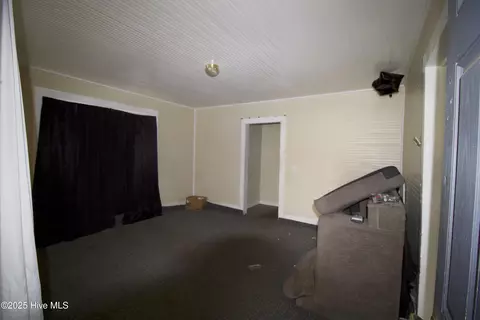 111 N Mccaskey Rd, Williamston, NC 27892 photo 2