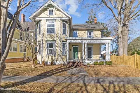 500 W Main St, Elizabeth City, NC 27909