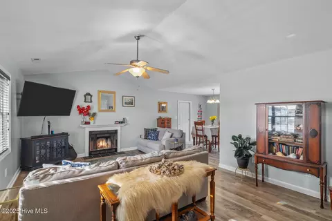 Living - 118 Byrum Run, Hubert, NC 28539 photo 1 of 1