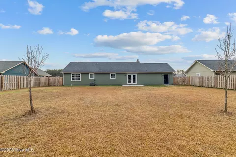 Exterior - 118 Byrum Run, Hubert, NC 28539 photo 2 of 7