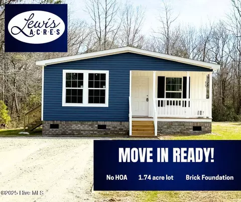 6767 Lewis Dr SE, Winnabow, NC 28479