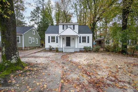 925 Redgate Ave, Rocky Mount, NC 27801