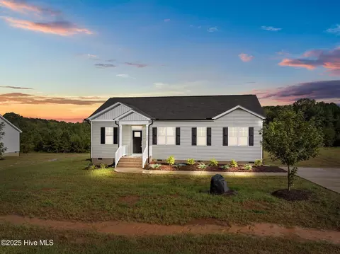 125 Brookhaven Dr, Spring Hope, NC 27882