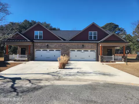 411 Taylor Pl, Goldsboro, NC 27530