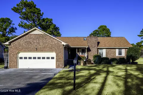 5911 Santo Domingo Ct, New Bern, NC 28560