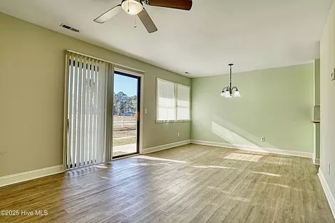 39 Roberts Rd #4, Hampstead, NC 28443 photo 3