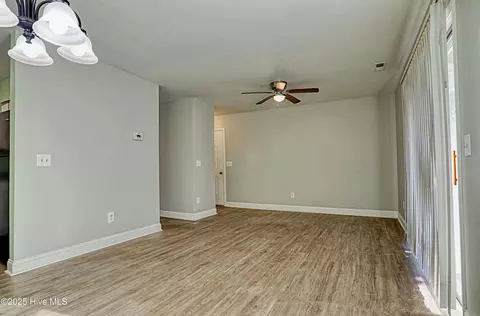 39 Roberts Rd #4, Hampstead, NC 28443 photo 6