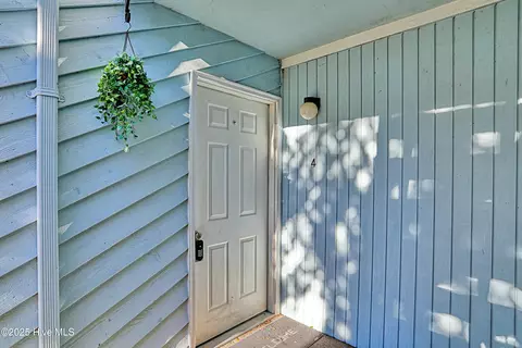 39 Roberts Rd #4, Hampstead, NC 28443 photo 2