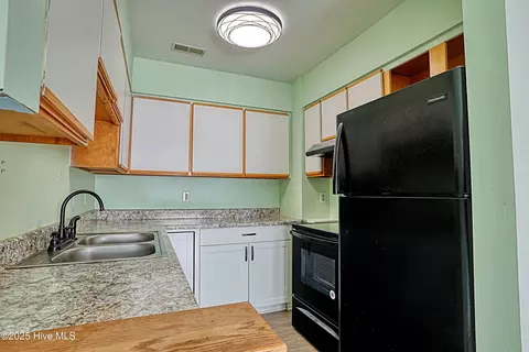 39 Roberts Rd #4, Hampstead, NC 28443 photo 9