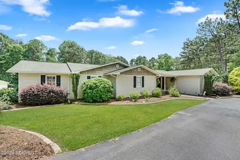 175 Carroll St, Hamlet, NC 28345 photo 5