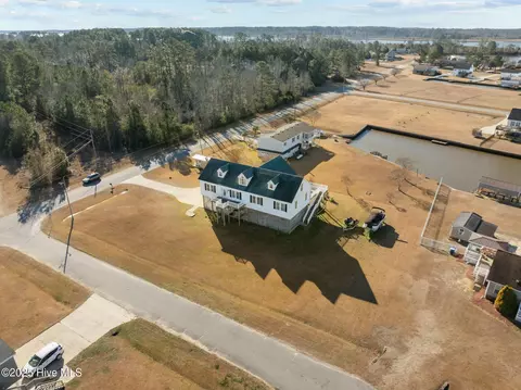 280 Bay Lake Dr, Chocowinity, NC 27817 photo 4