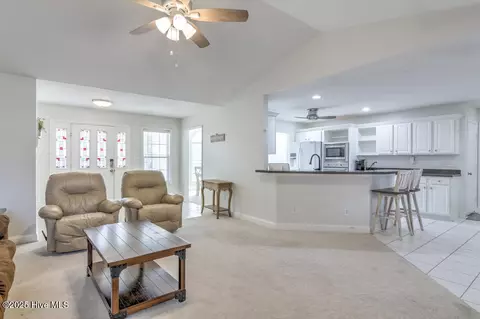 2135 Perrytown Loop Rd, New Bern, NC 28562 photo 9