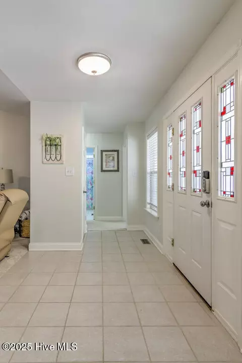 2135 Perrytown Loop Rd, New Bern, NC 28562 photo 7