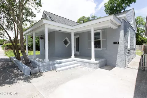913 Campbell St, Wilmington, NC 28401