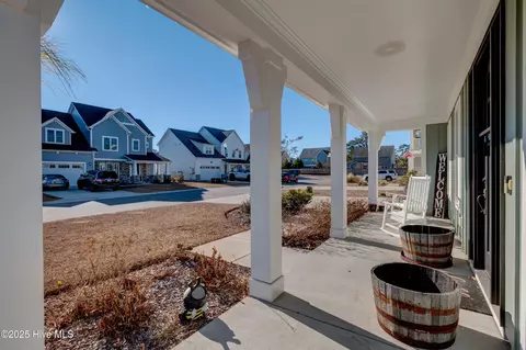 Exterior - 88 Daylight Dr, Hampstead, NC 28443 photo 3 of 20