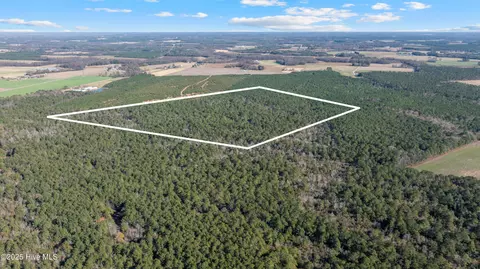000 Cannan Rd, Newton Grove, NC 28366