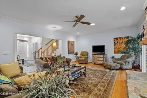Living - 7 Brinyan Ct, Pinehurst, NC 28374 photo 1 of 5