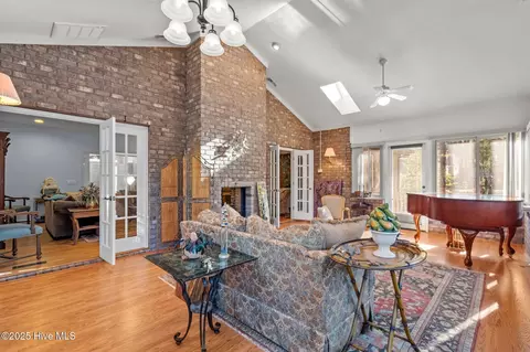Living - 7 Brinyan Ct, Pinehurst, NC 28374 photo 4 of 5