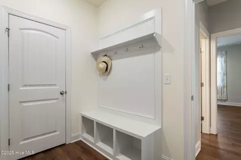 Entry Way - 88 Capewood Ct, Garner, NC 27529 photo 5 of 7