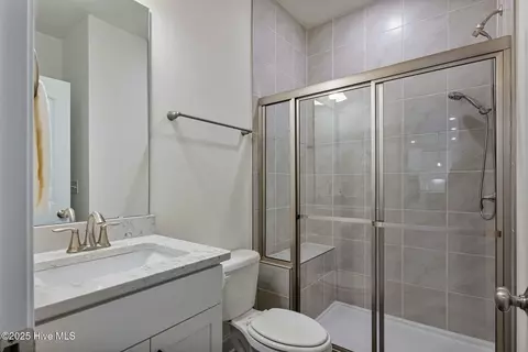 Bath - 88 Capewood Ct, Garner, NC 27529 photo 1 of 5