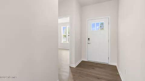 868 Misty Creek Dr, Aberdeen, NC 28315