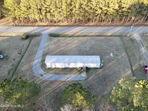 1098 Dewey Hardison Rd, Williamston, NC 27892 photo 7