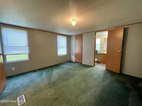1098 Dewey Hardison Rd, Williamston, NC 27892 photo 16