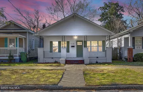 218 S 13th St, Wilmington, NC 28401