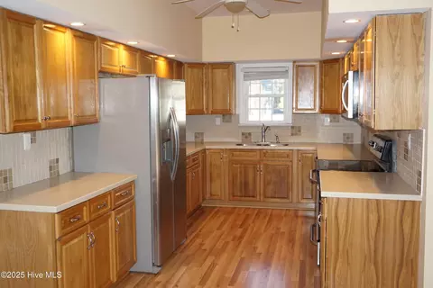 Kitchen - 111 Red Drum Ln, Gloucester, NC 28528 photo 1 of 1