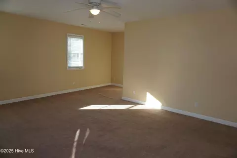 Living - 111 Red Drum Ln, Gloucester, NC 28528 photo 6 of 6