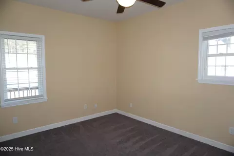 Bedroom - 111 Red Drum Ln, Gloucester, NC 28528 photo 2 of 4