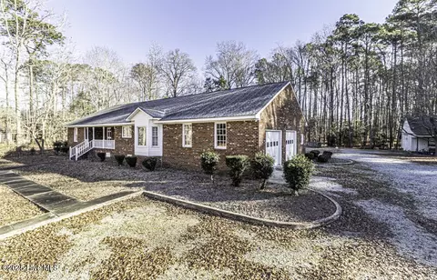 1725 Pleasant Hill Rd, Rocky Mount, NC 27801